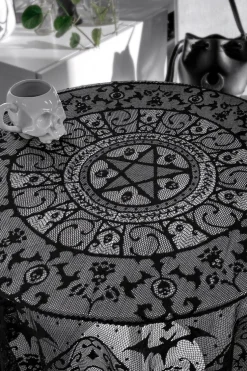 Asra Lace Tablecloth