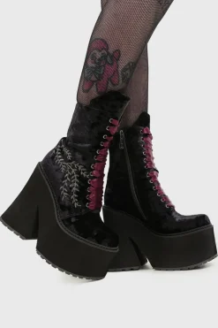 In A Phase Boots