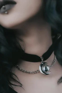Moonstone Choker